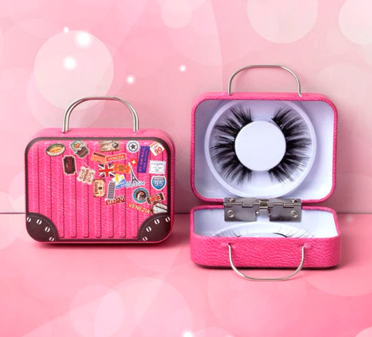 Lash Travel Case - lashes included